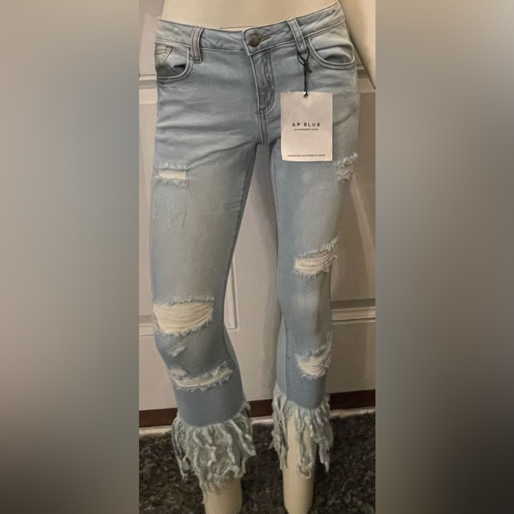 Aphrodite Light Blue Distressed Cropped Jeans